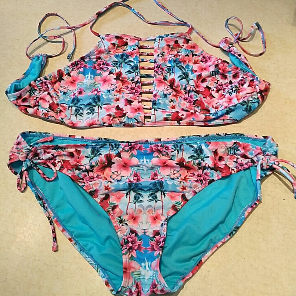 Bikini Hawaiian  floral design beautiful style XL